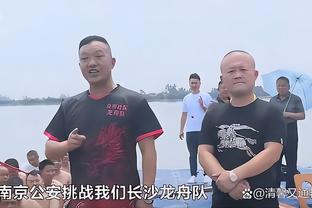 世体：拉菲尼亚是巴萨欧冠速度最快的球员，卡萨多跑动最多